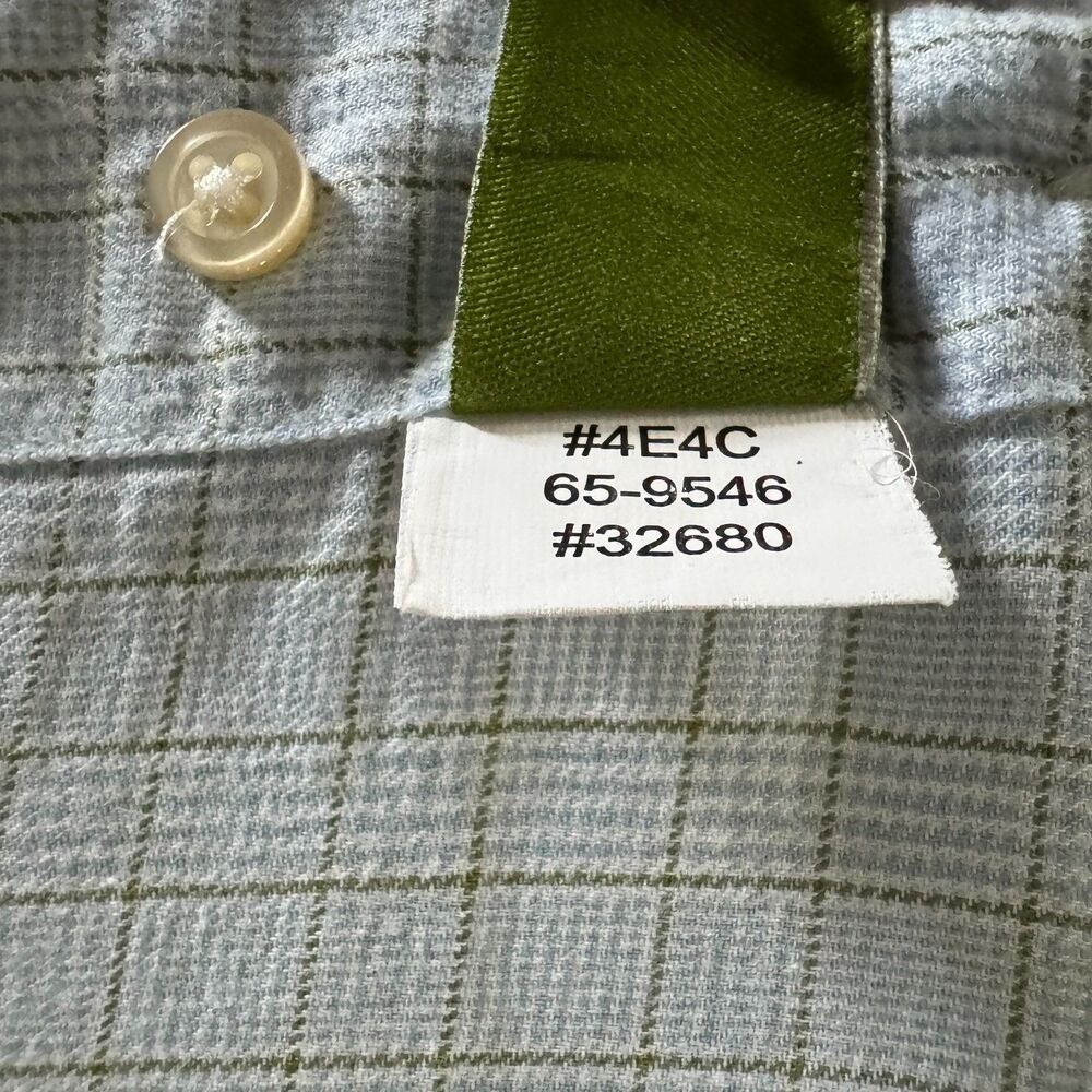 Orvis Lightweight Flannel Button Down Collar Shirt - Blue - Size L - Picture 8 of 8